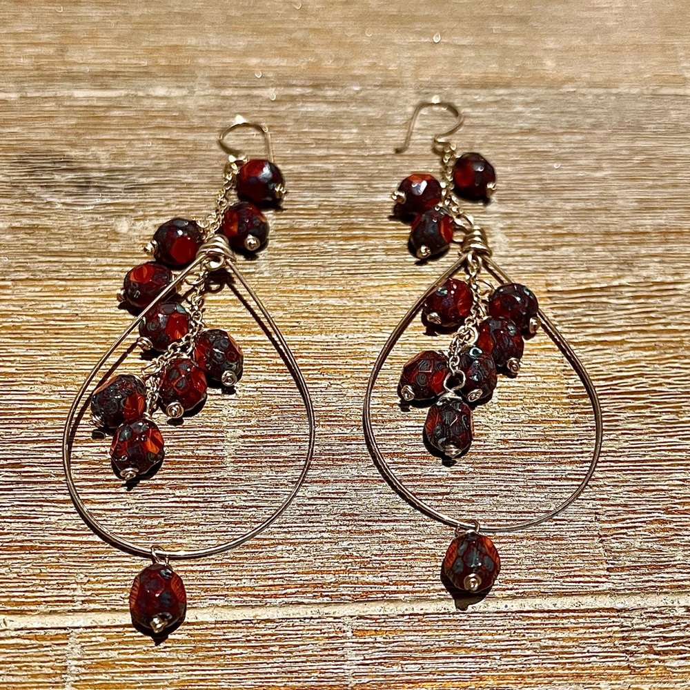 Sterling silver 18k gold plated, quartz earrings.